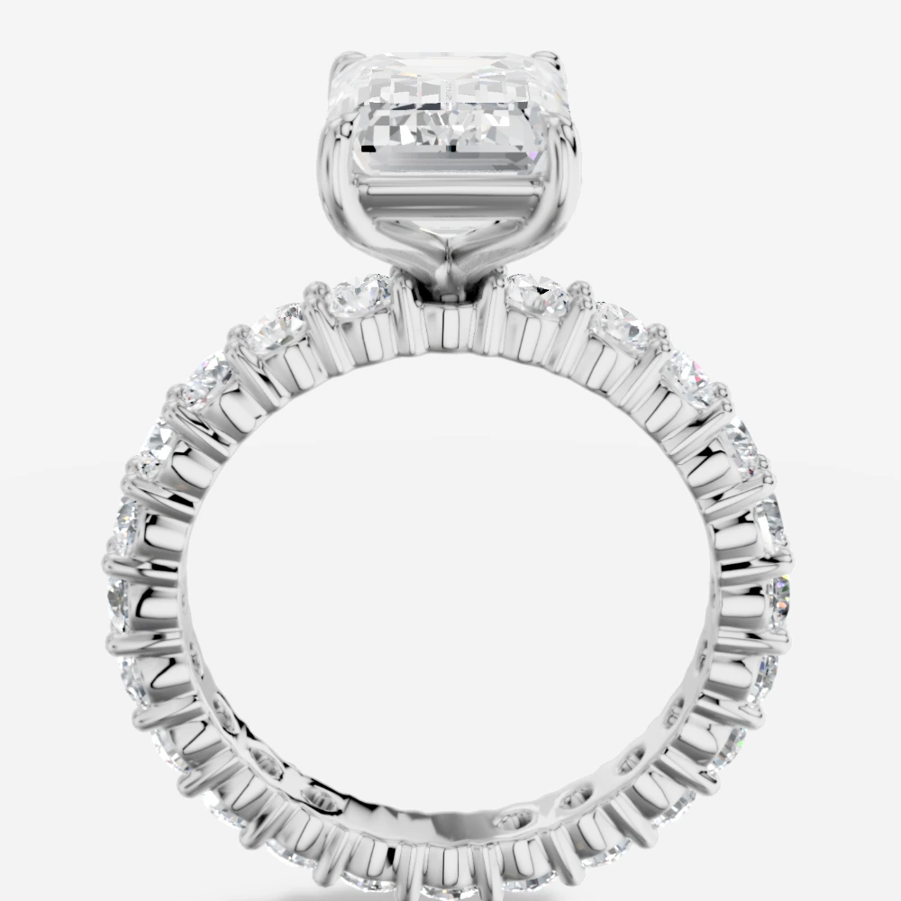 Imperial Ring med smaragdslipad labbodlad diamant